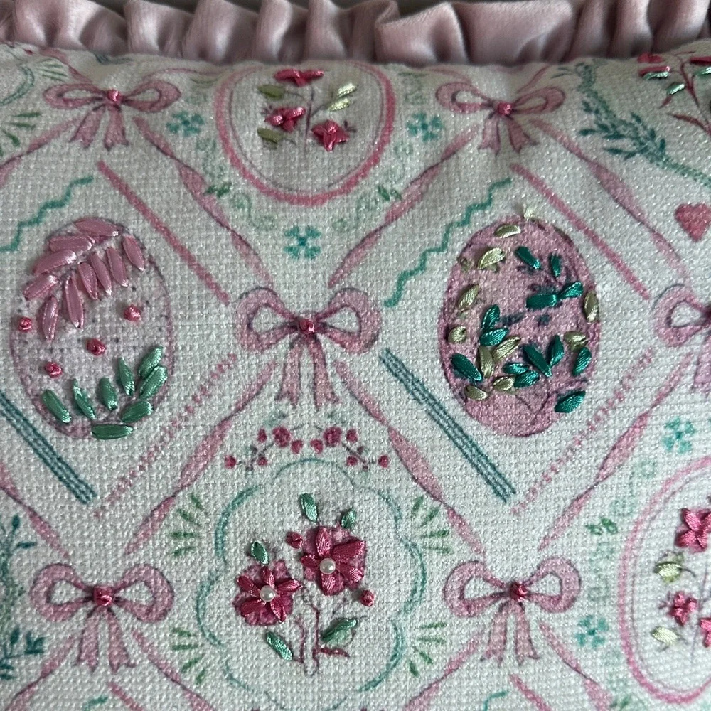 Shabby Chic Easter Egg 🥚 Pillow Pink Ribbon Bow Green Rose Ruffle Trim NEW!